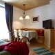 s�sz�ll�s: Sol - Nef residence